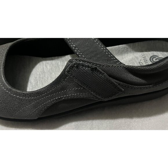 Clarks Womens Black Mary Jane Shoes Adjustable Loop and Hook Strap Comfort Fit U - Picture 8 of 9